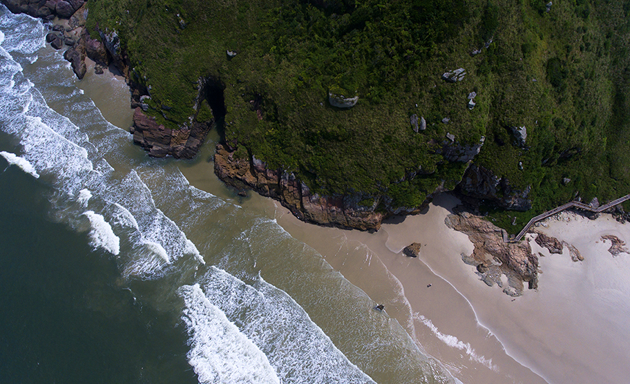 Ilha do Mel – Um Paraíso Espera por Você!